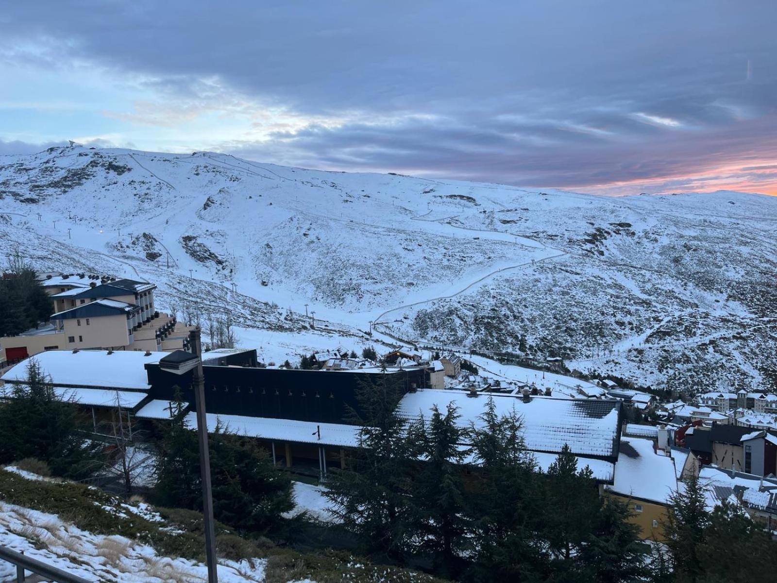 Biznaga Nevada Apartment Гранада Екстериор снимка